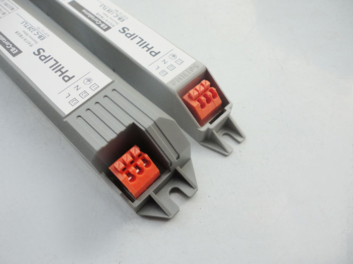 飞利浦EB-C TL5经济型荧光灯电子镇流器产品实拍3